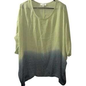 Green Umgee Women's Top